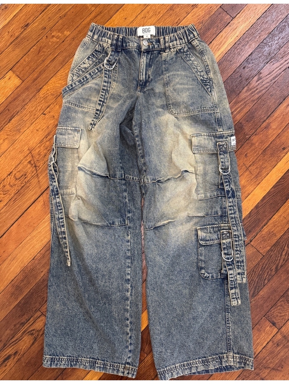 BDG Strappy Balloon Cargo Mid-Rise Jean